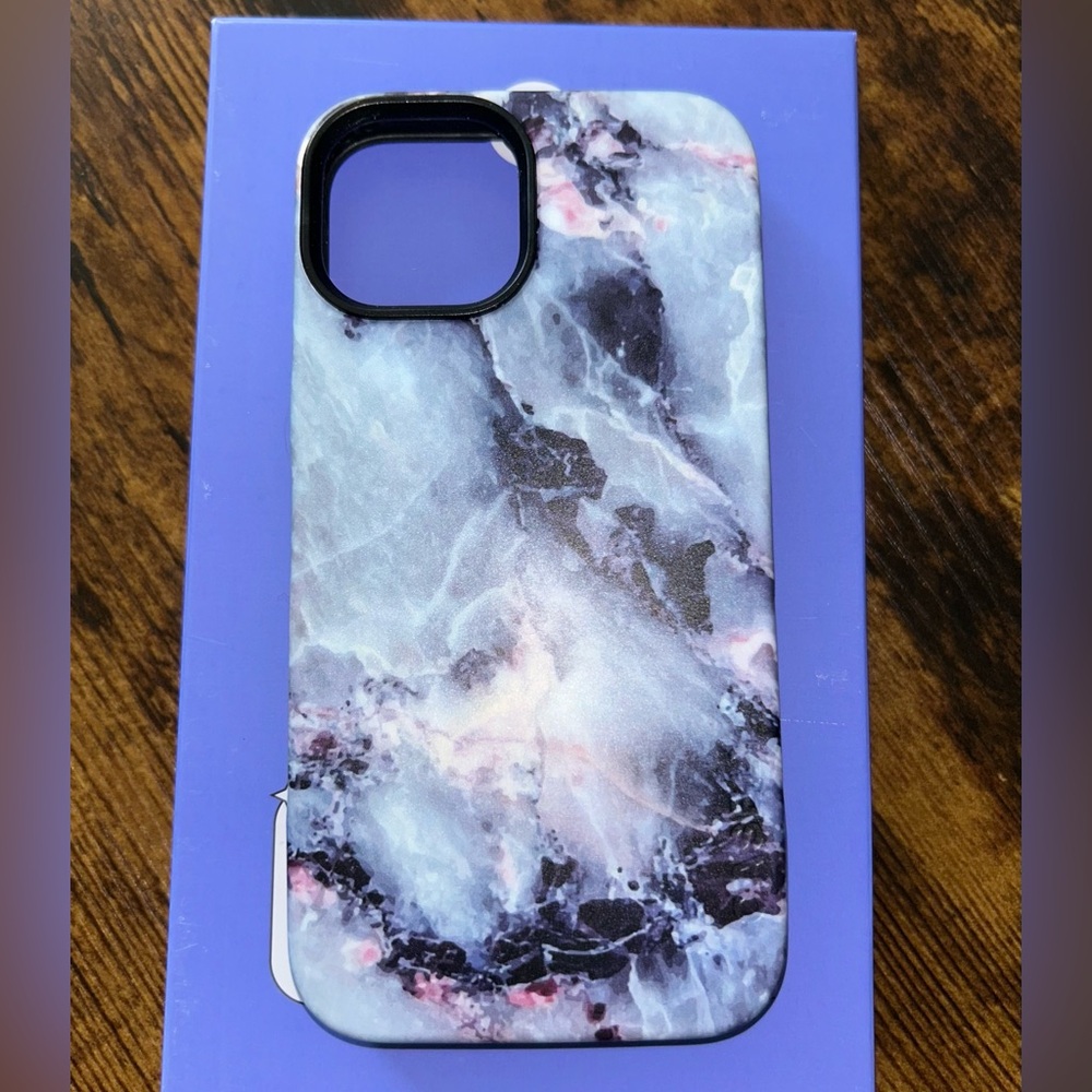Casely for iPhone 14 - Picture 3 of 6